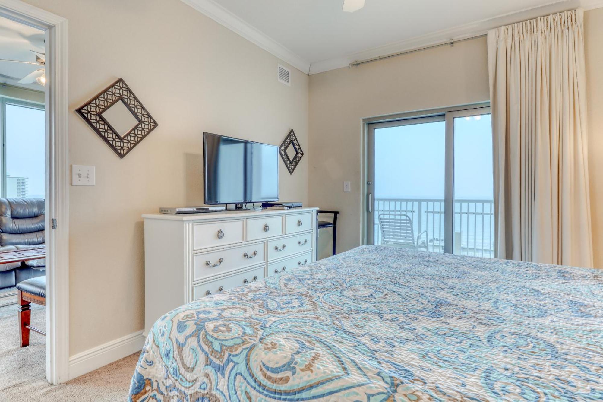 Crystal Tower Condominiums Gulf Shores Room photo