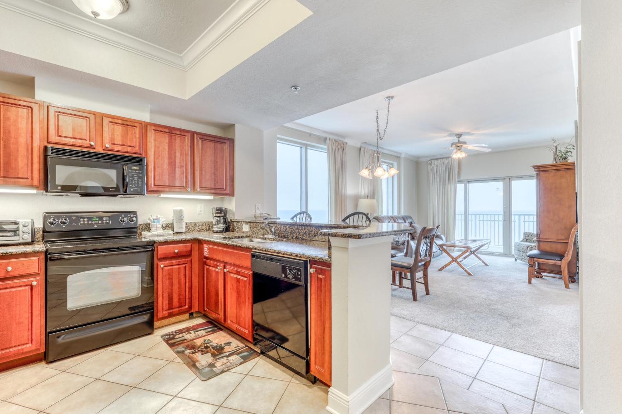 Crystal Tower Condominiums Gulf Shores Room photo