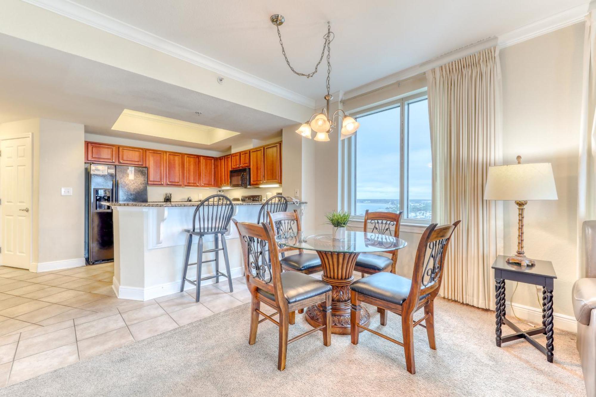 Crystal Tower Condominiums Gulf Shores Room photo