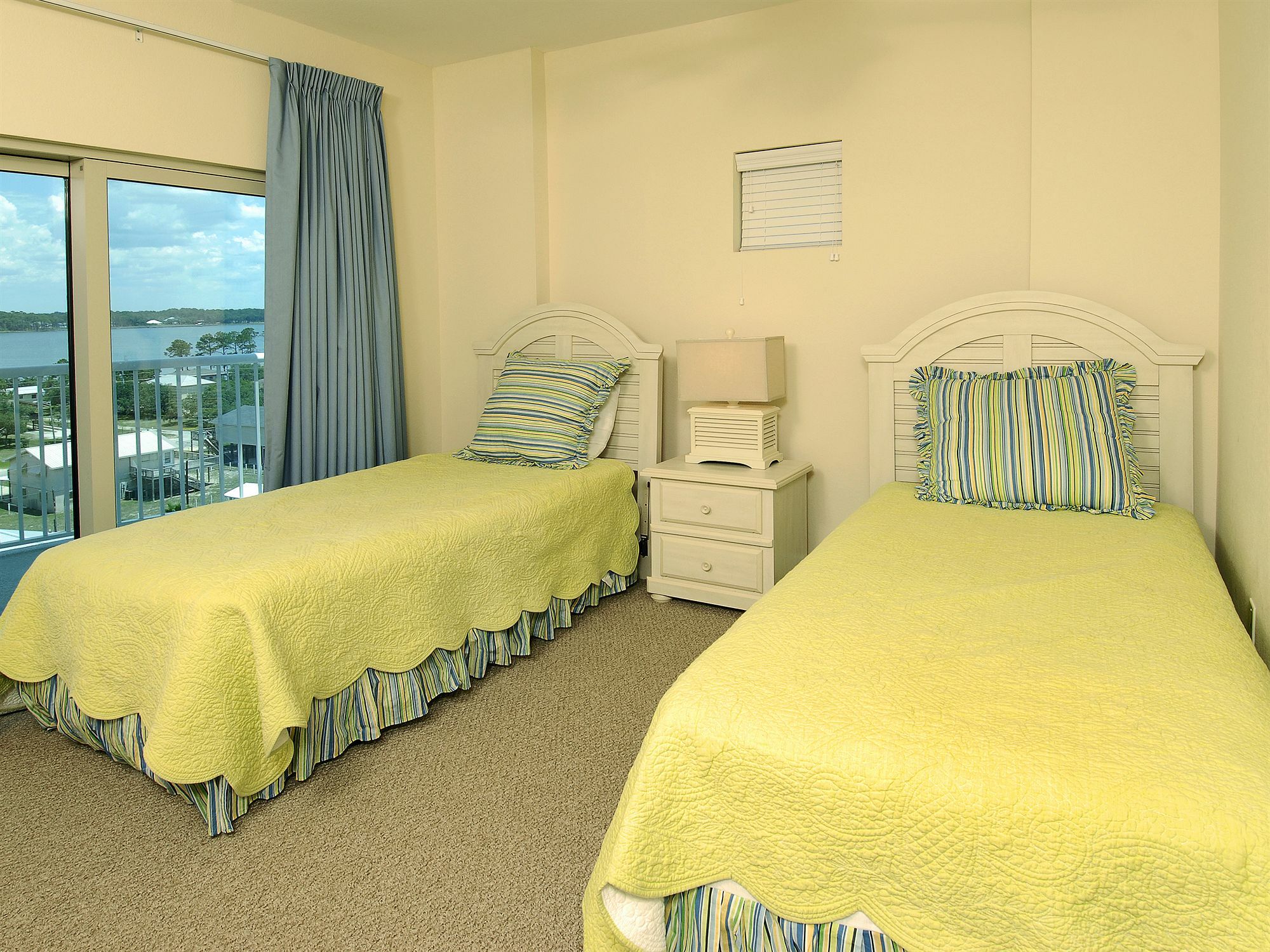 Crystal Tower Condominiums Gulf Shores Exterior photo