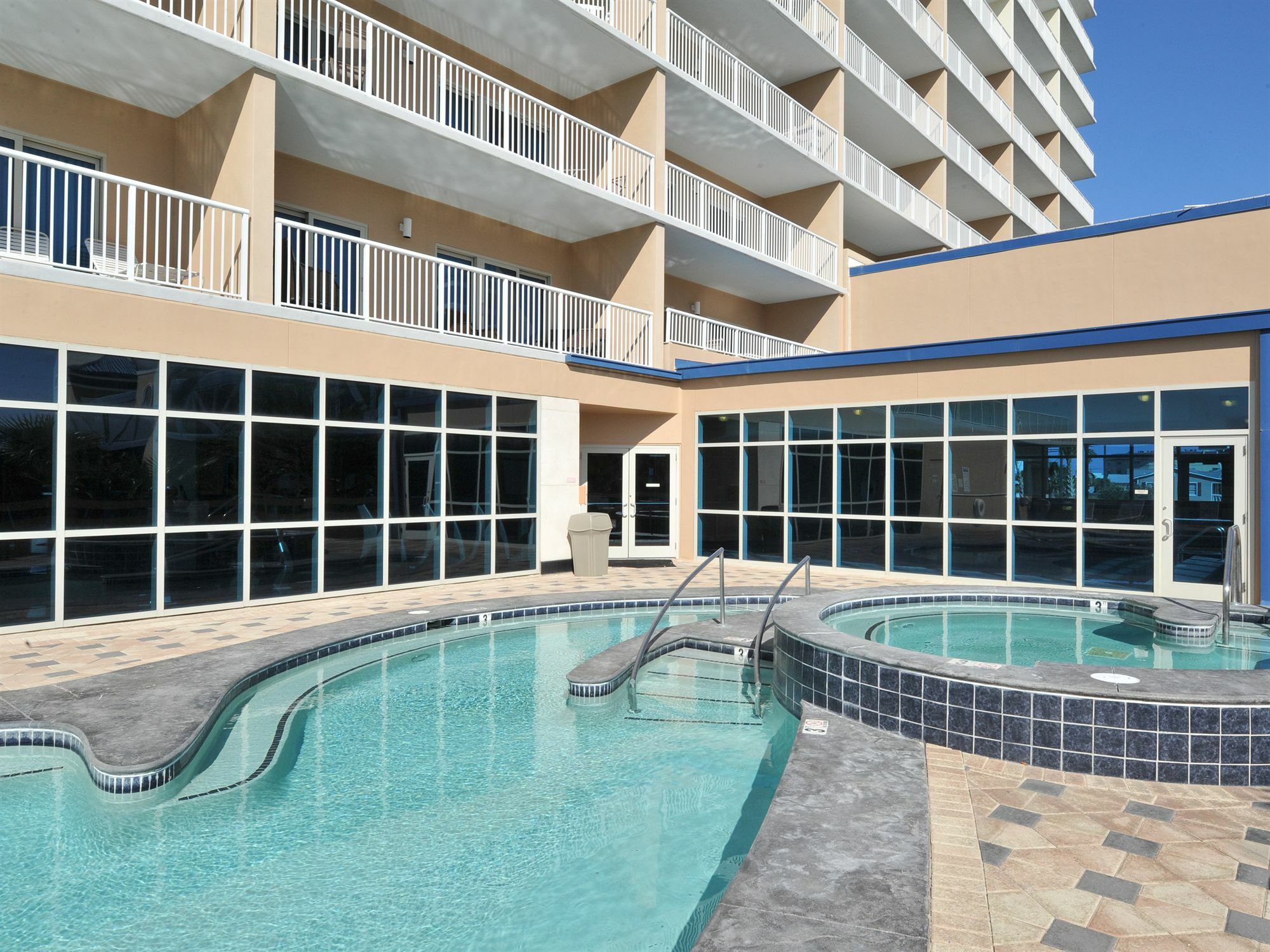 Crystal Tower Condominiums Gulf Shores Exterior photo