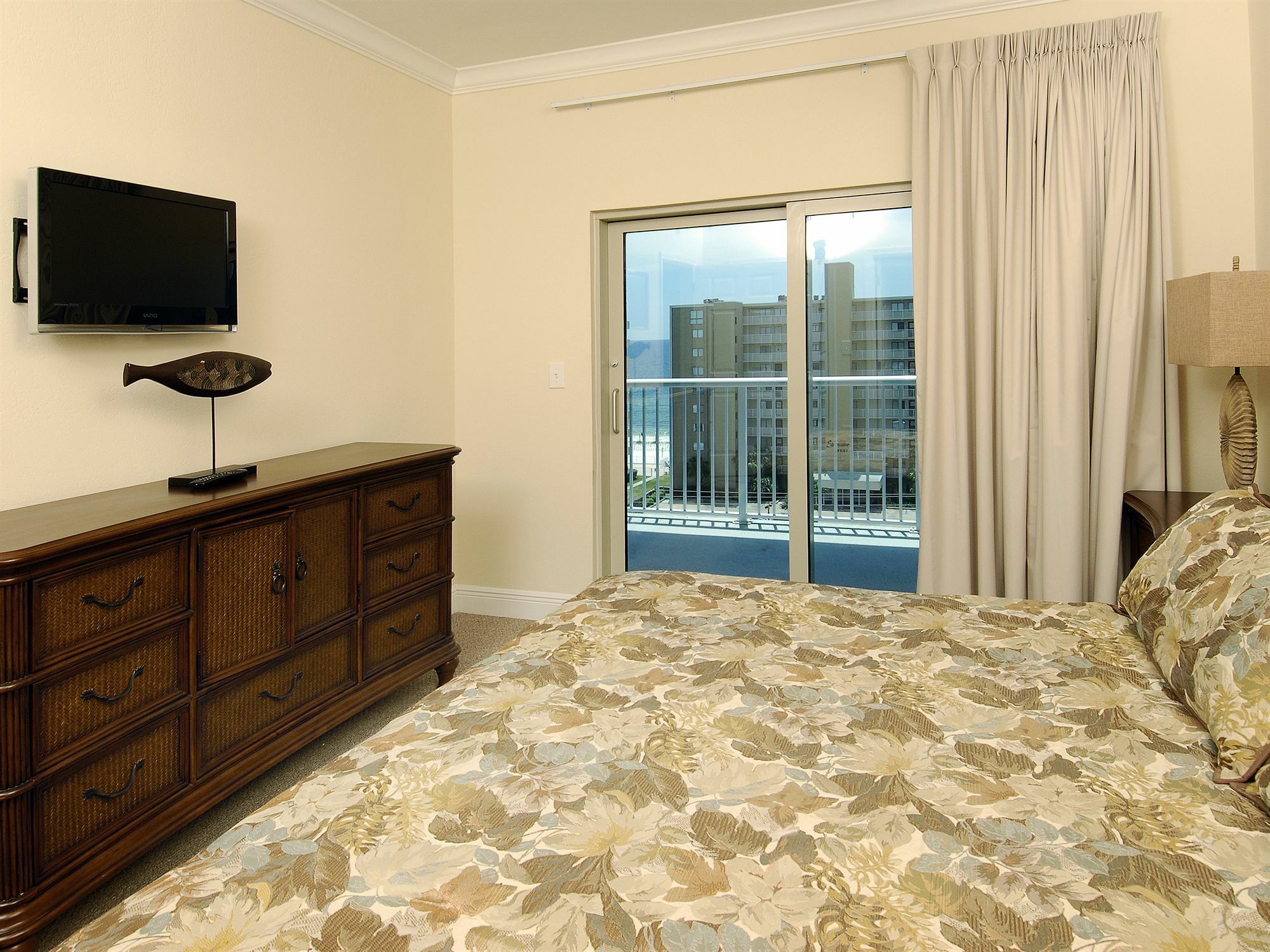 Crystal Tower Condominiums Gulf Shores Exterior photo